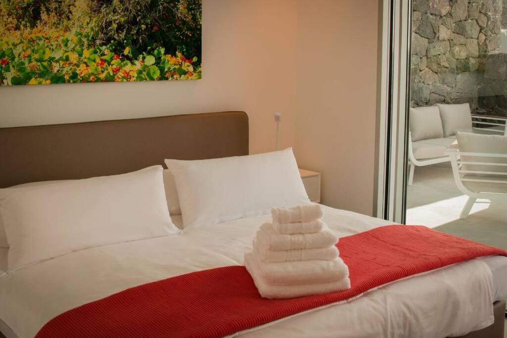 Luxury Villa - New Building With Panoramic Sea View Costa Adeje  ภายนอก รูปภาพ