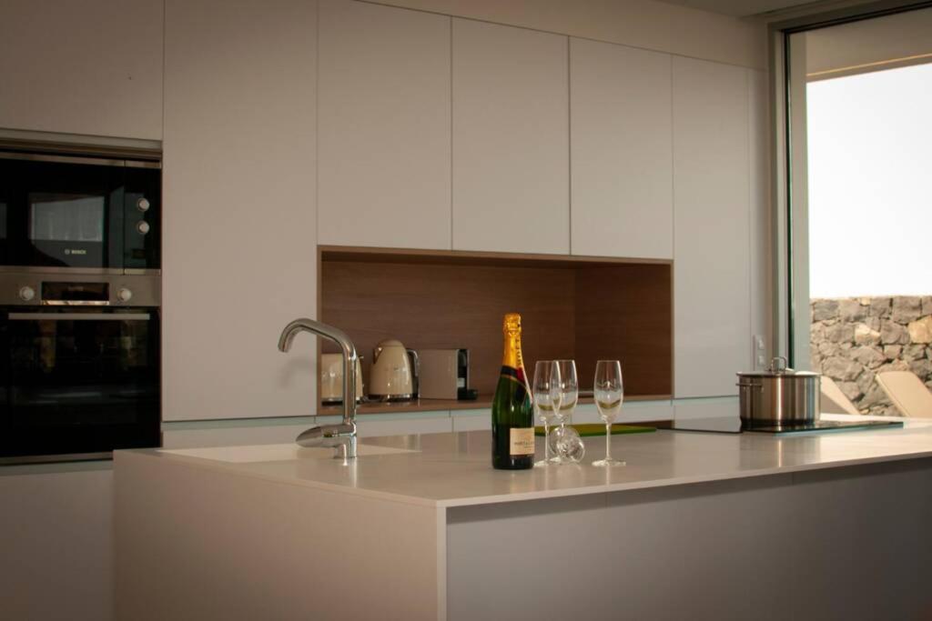 Luxury Villa - New Building With Panoramic Sea View Costa Adeje  ภายนอก รูปภาพ