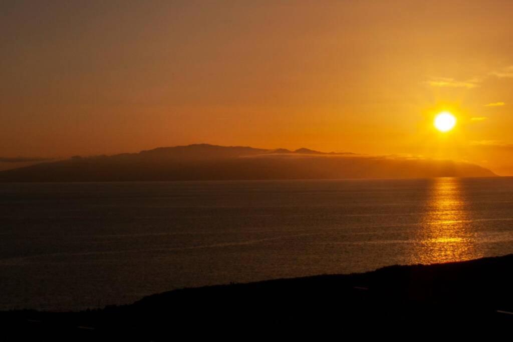 Luxury Villa - New Building With Panoramic Sea View Costa Adeje  ภายนอก รูปภาพ